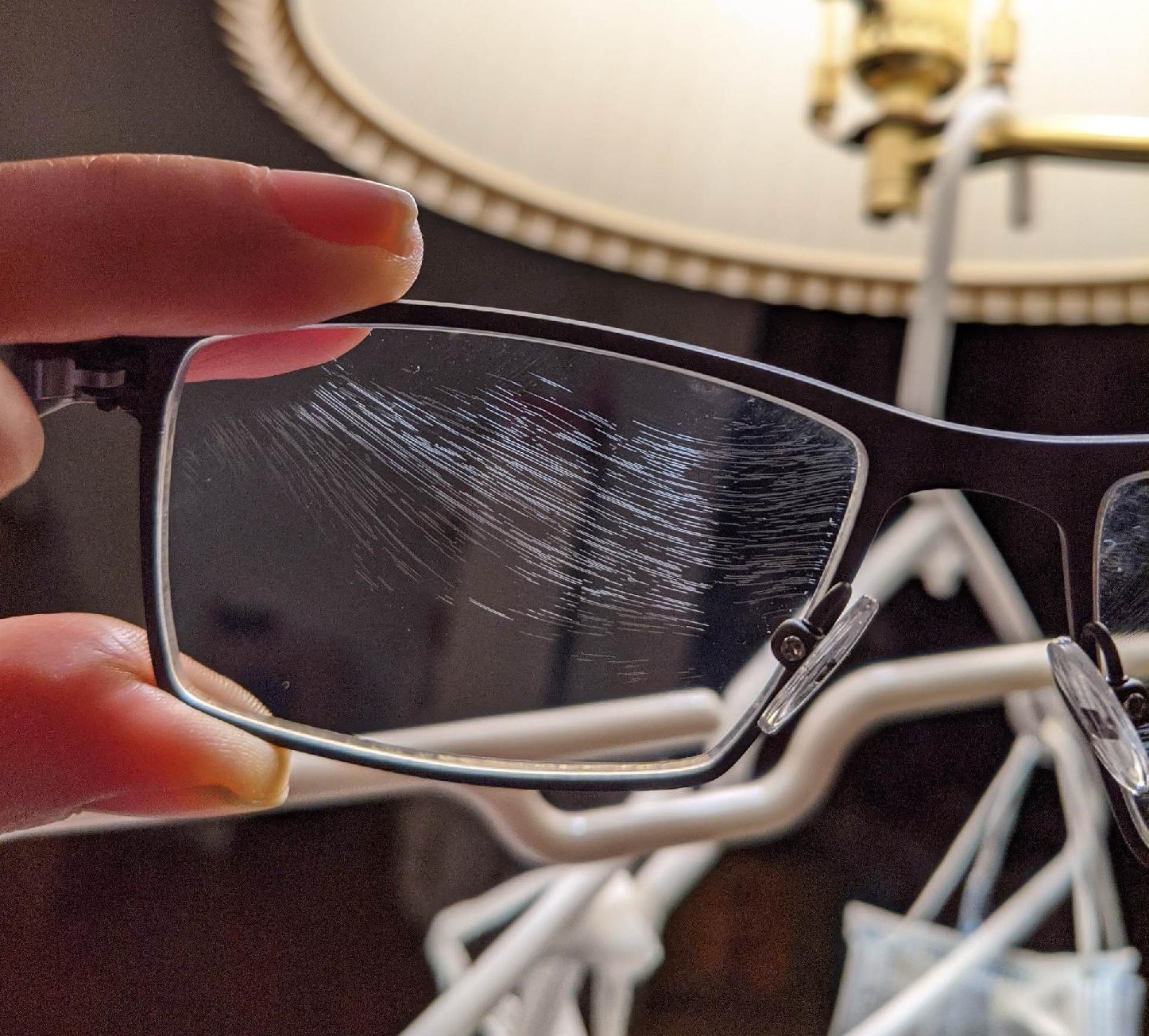 Best Way to Remove Scratches from Eyeglasses and Sunglasses Lenses